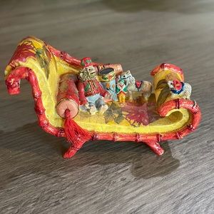 Vintage trinket with Christmas theme. Unknown maker or material.